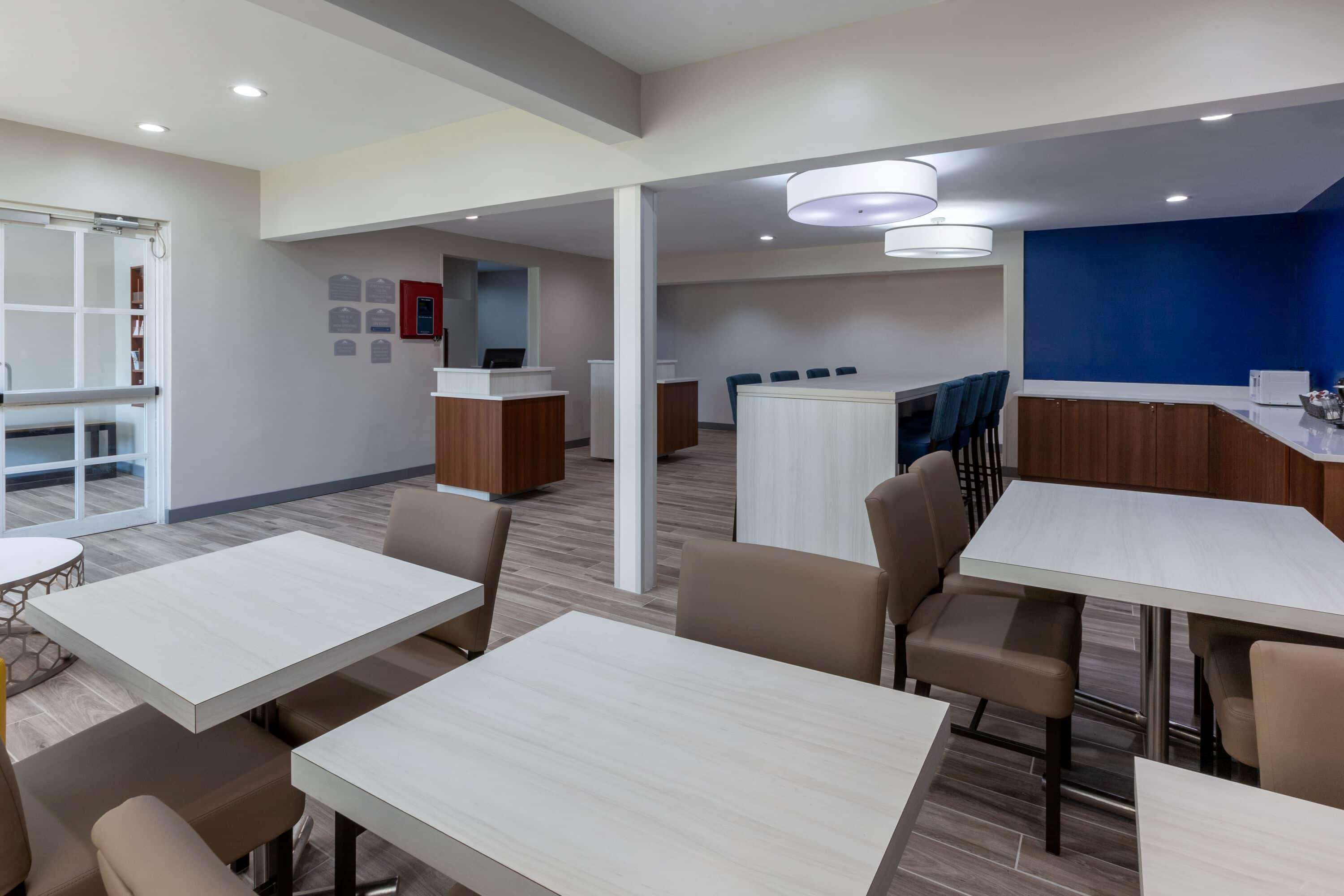 Microtel & By Wyndham - Columbus North