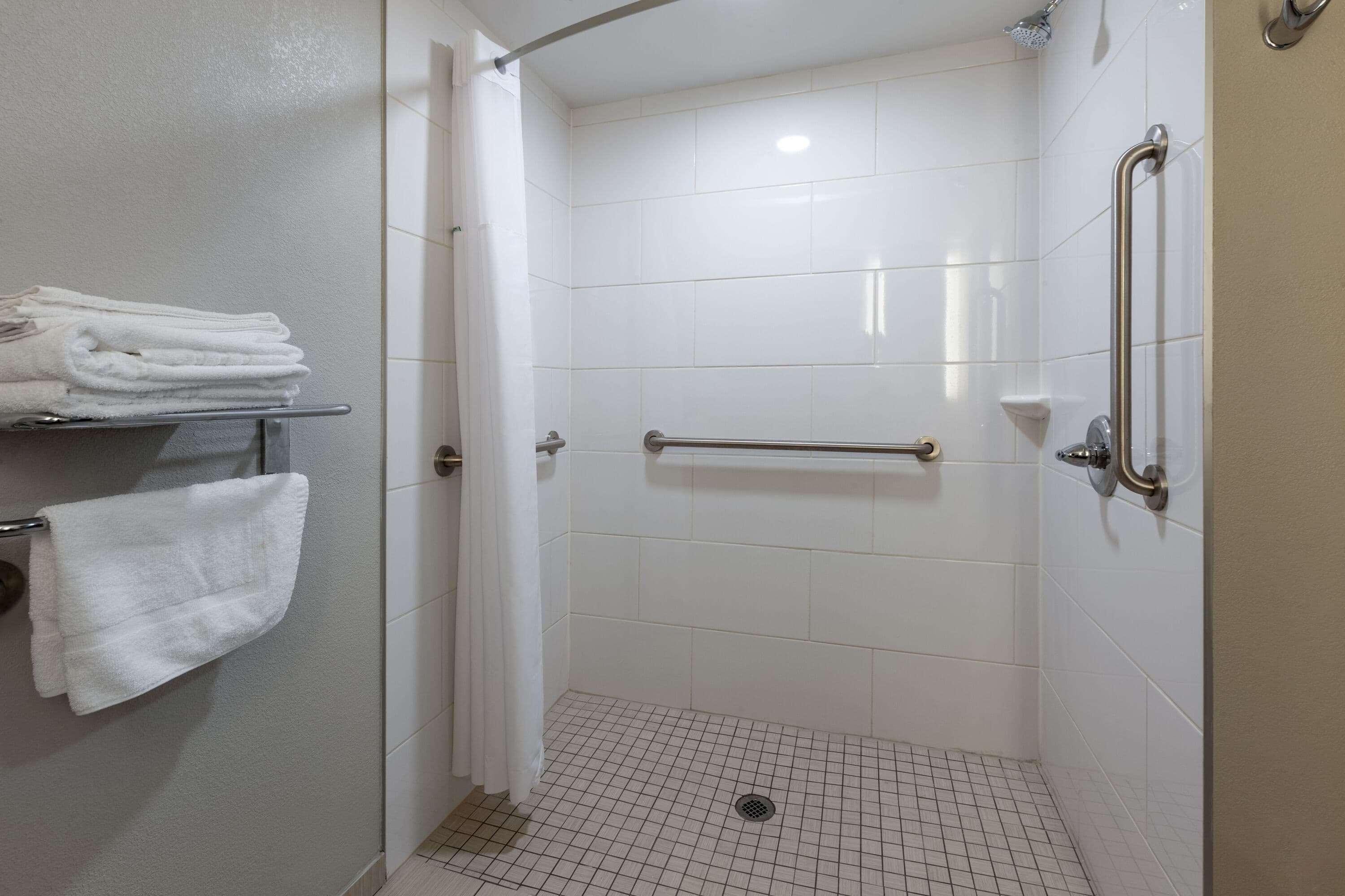Microtel & By Wyndham - Columbus North Sunbury